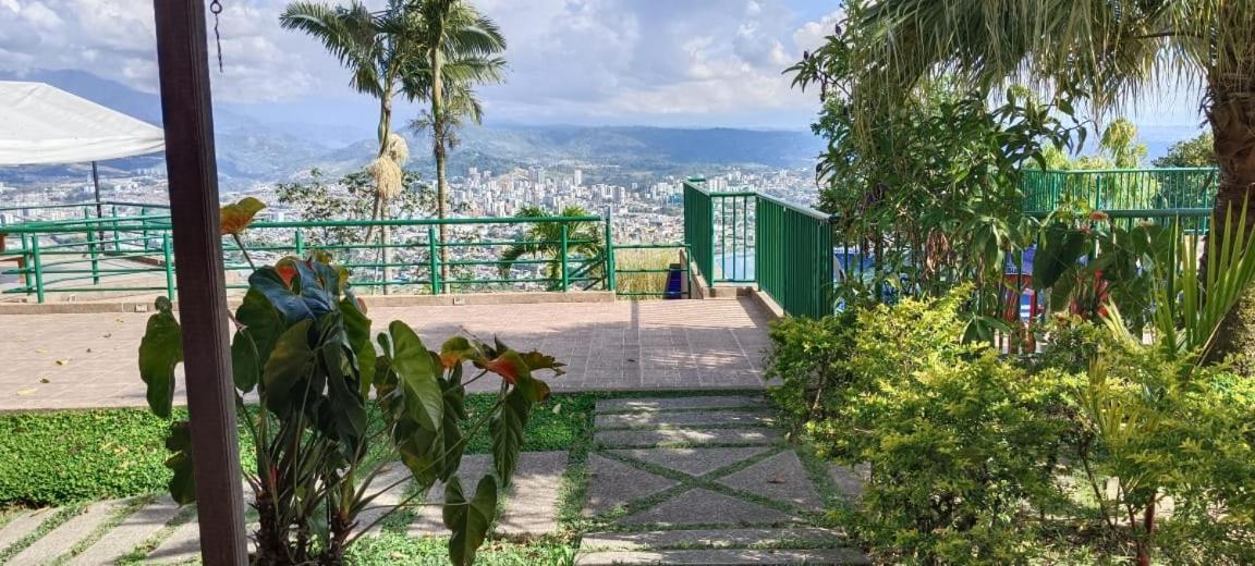 Finca Hotel Villa Ilusion Ла-Бадеа Экстерьер фото